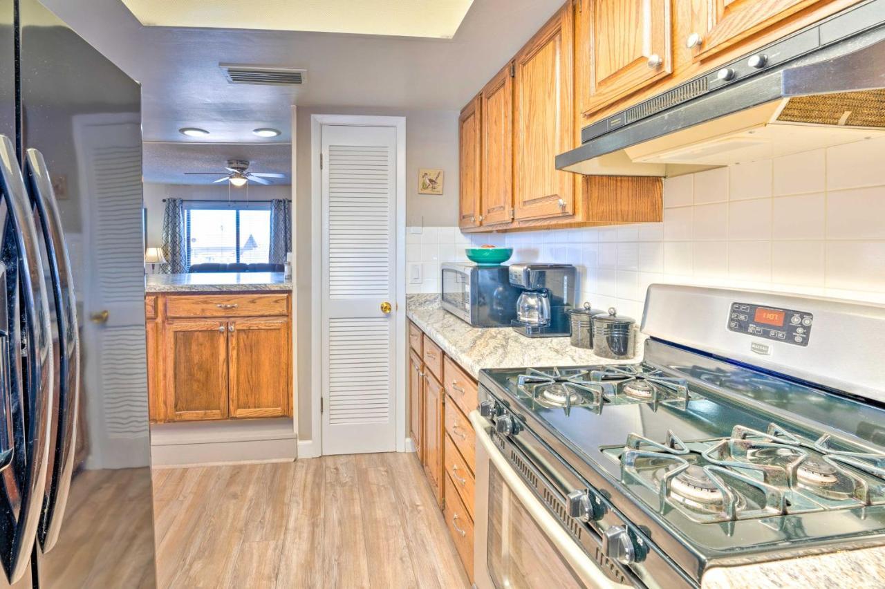 Lake Havasu Home With Pool - 2 Miles To Waterfront! Lake Havasu City Extérieur photo
