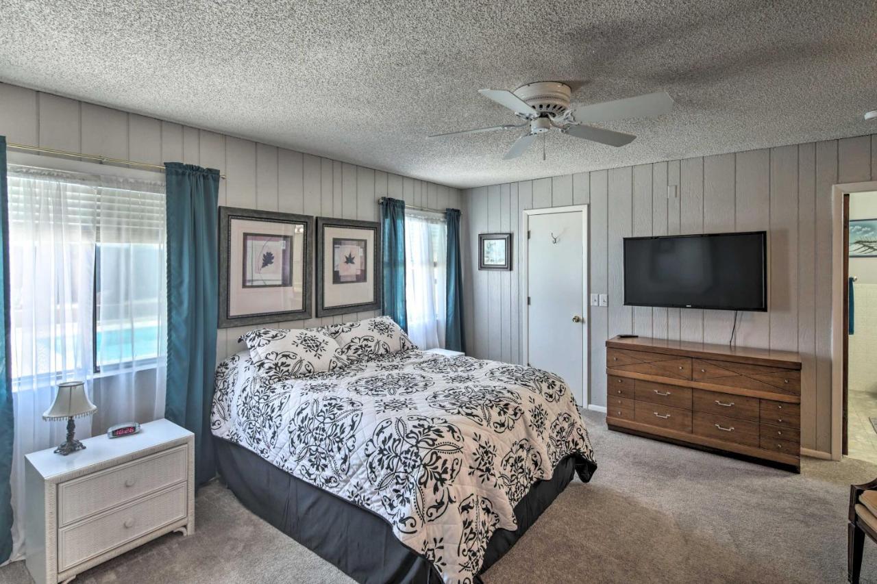 Lake Havasu Home With Pool - 2 Miles To Waterfront! Lake Havasu City Extérieur photo